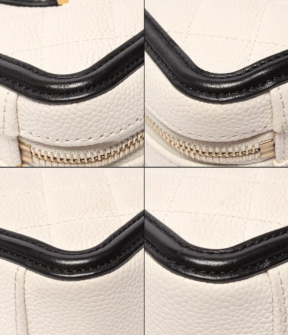 Chanel Chain Shoulder Bag Vanity Crossbody Gold Caviar Leather Quilted CC Logo — view 5
