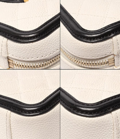 Chanel Chain Shoulder Bag Vanity Crossbody Gold Caviar Leather Quilted CC Logo — view 5
