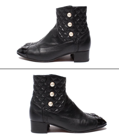 Chanel Short Boots Side Zipper Pearl Quilted Gold — view 2