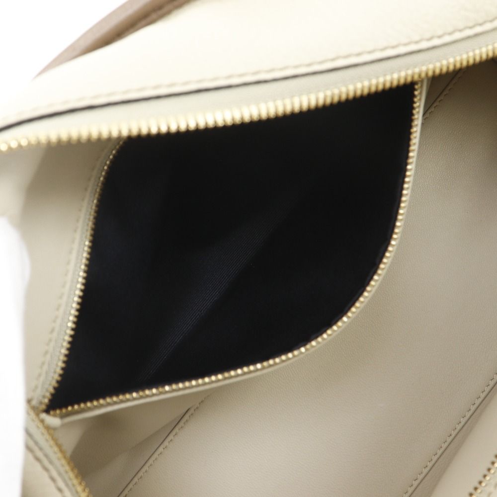 Loewe Amazona Beige Handbag — view 7