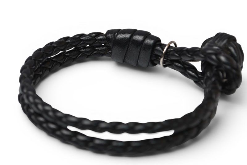 Bottega Veneta Bracelet Bangle Intrecciato Black — view 3