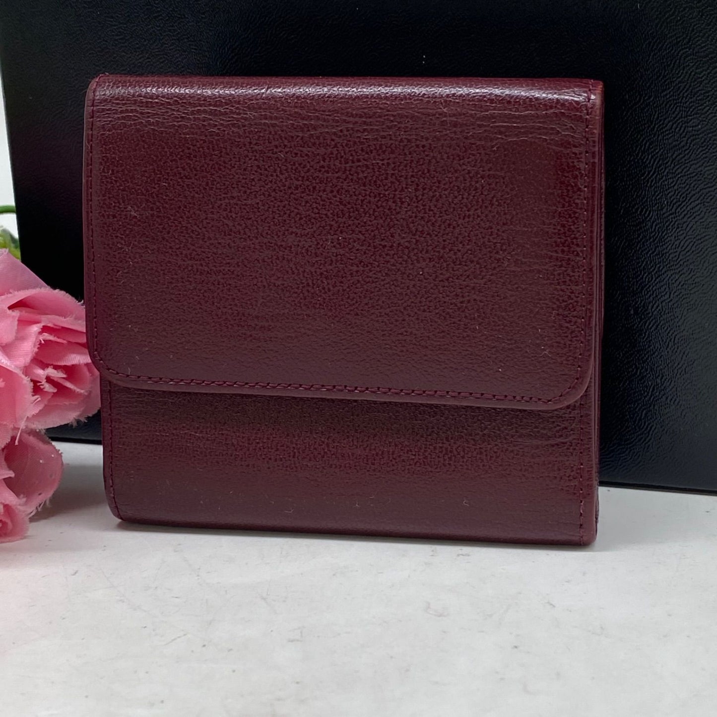 Chanel Wallet Trifold Hook Billfold CC Logo Caviar Leather — view 2