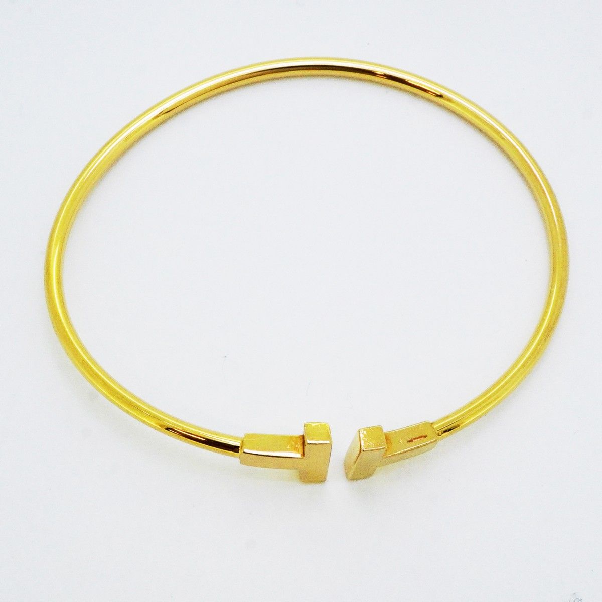 Tiffany & Co Bangle T Wire 18k Yellow Gold Bracelet — view 3