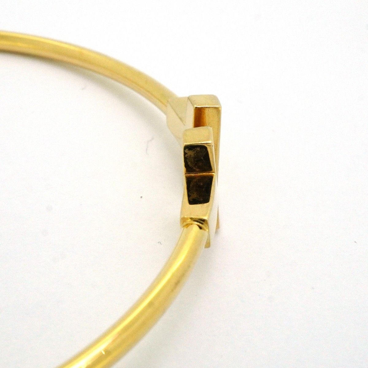 Tiffany & Co Bangle T Wire 18k Yellow Gold Bracelet — view 7