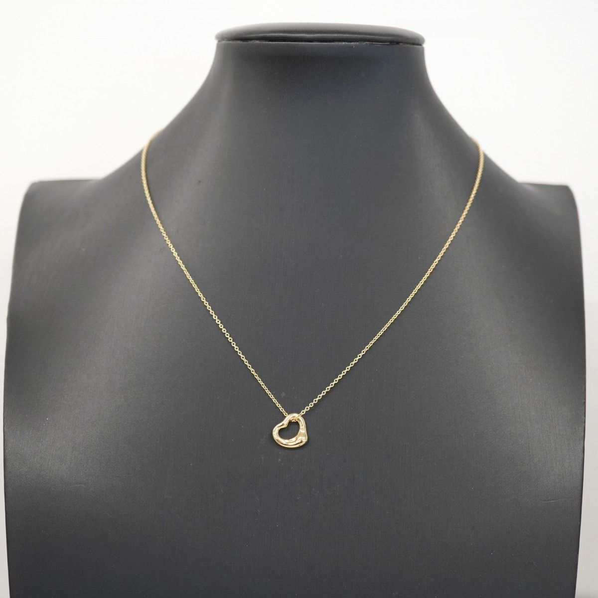 Tiffany & Co Necklace Open Heart 18k Yellow Gold — view 8