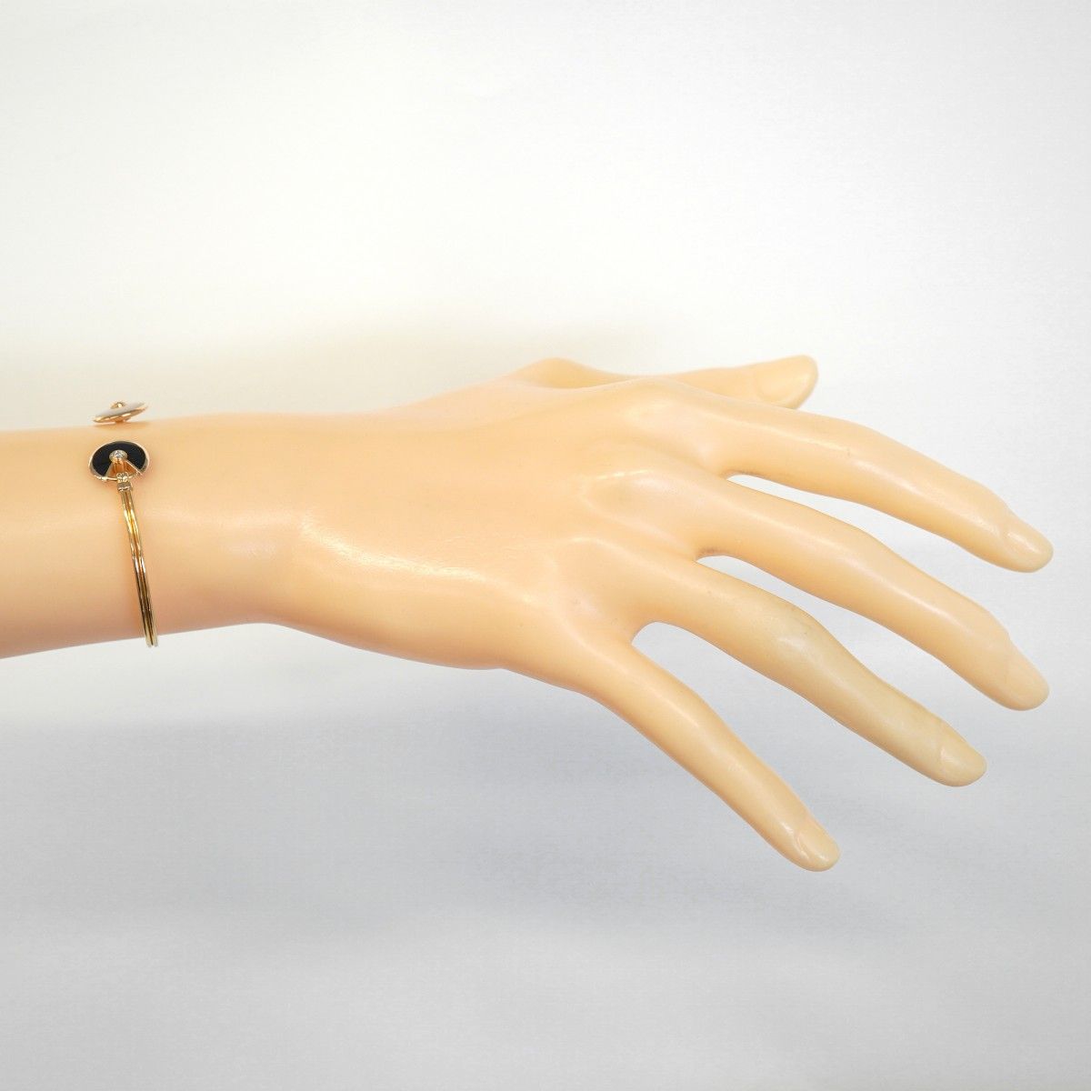 Cartier Bangle Amulet 18k Pink Gold Diamond Onyx Mother of Pearl Black Cles — view 6