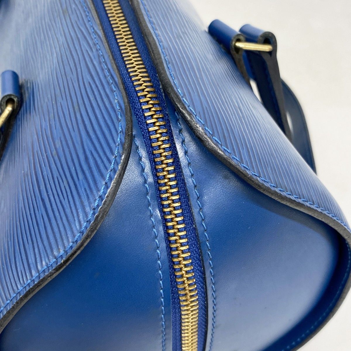 Louis Vuitton Handbag Epi Souflo Toledo Blue — view 8