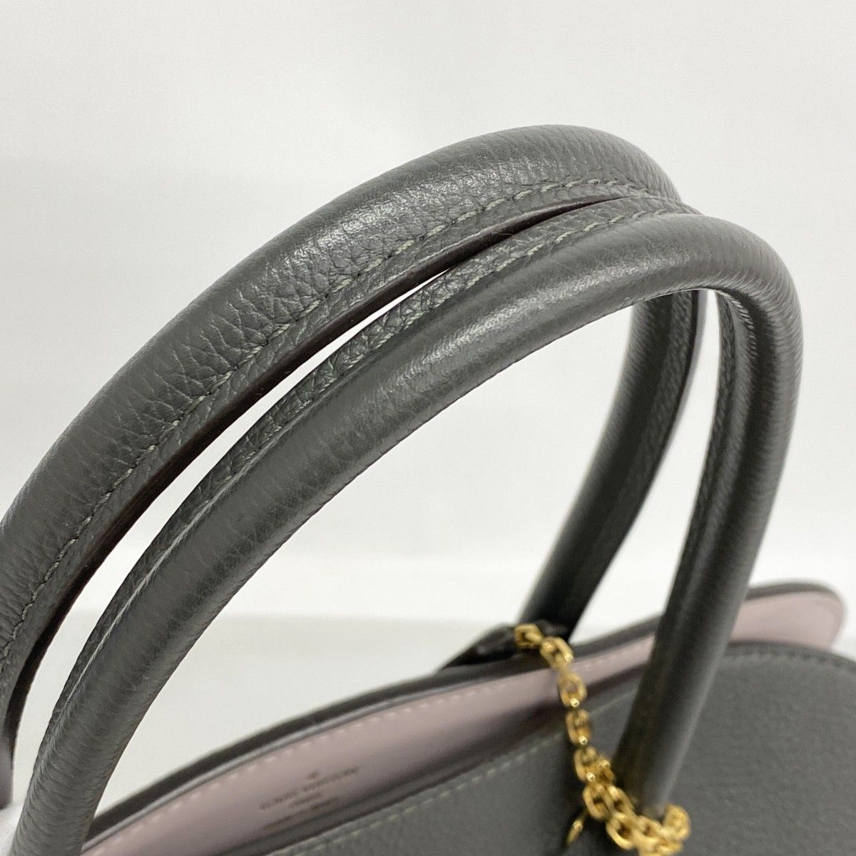 Louis Vuitton Handbag Taurillon Mirror MM Etain — view 7