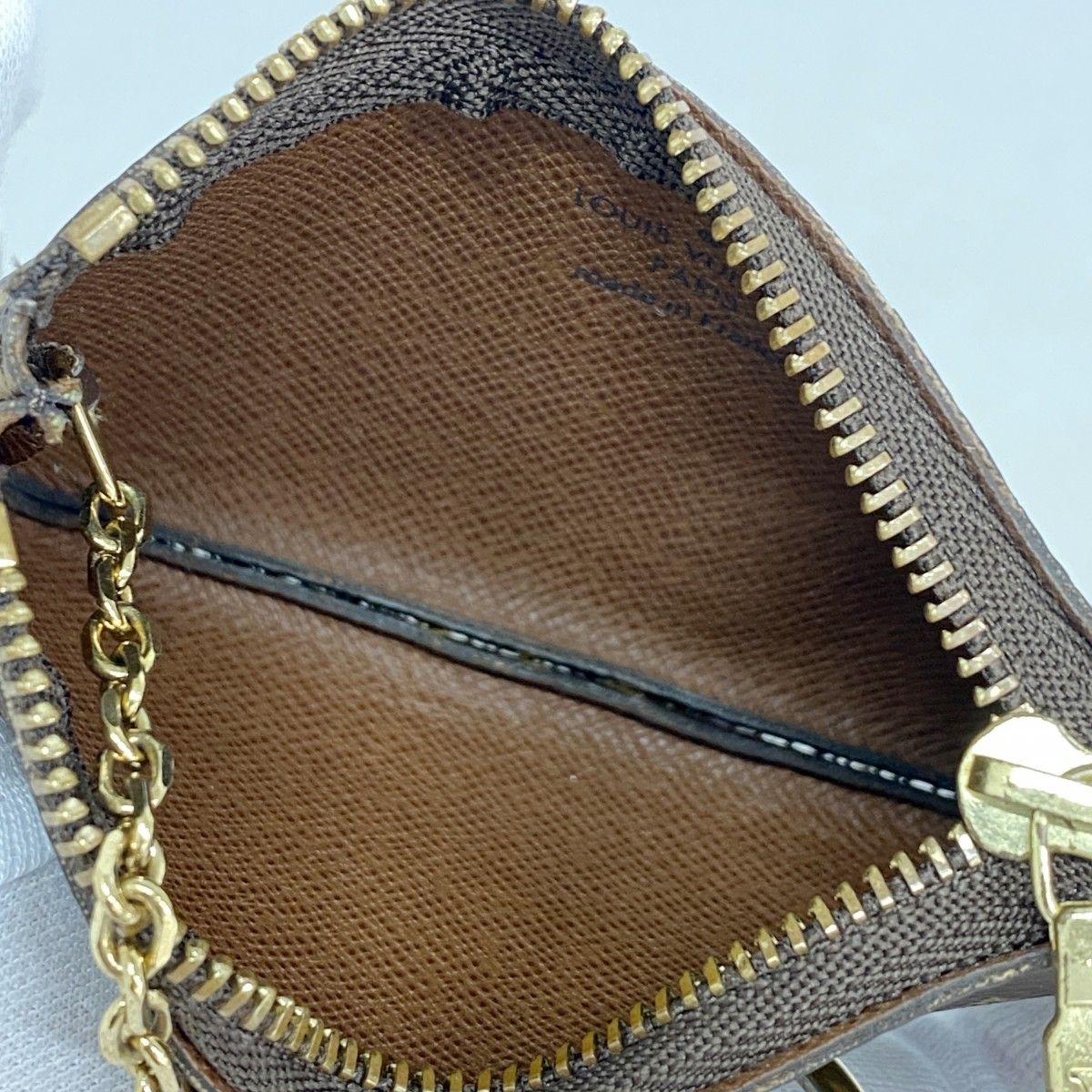 Louis Vuitton Coin Case Monogram Pochette Cles Brown — view 3