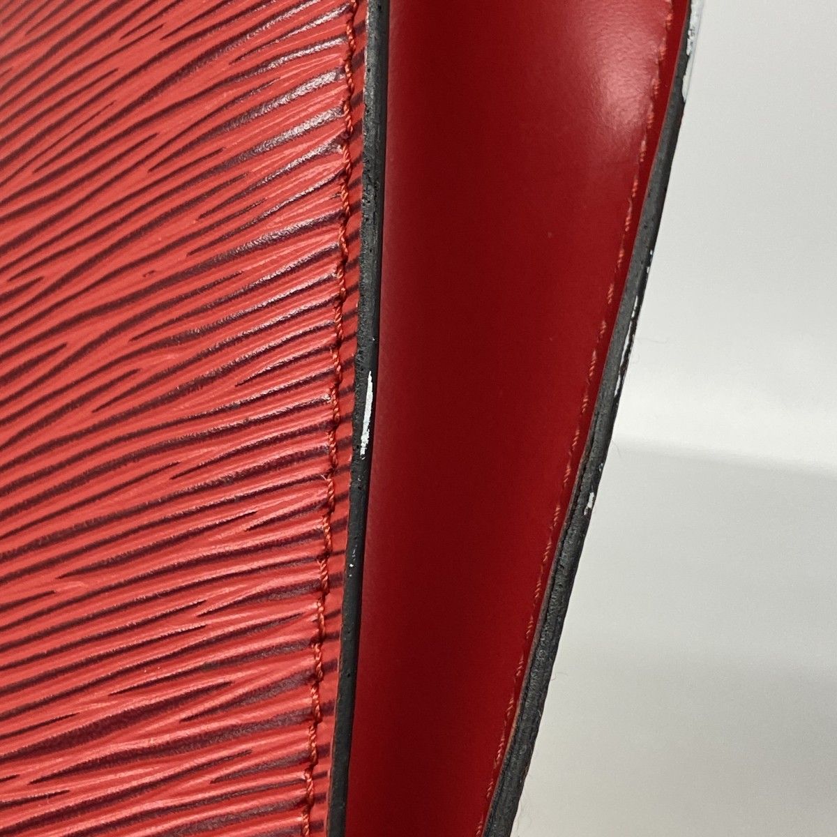 Louis Vuitton Handbag Epi Saint Jacques Castilian Red — view 7