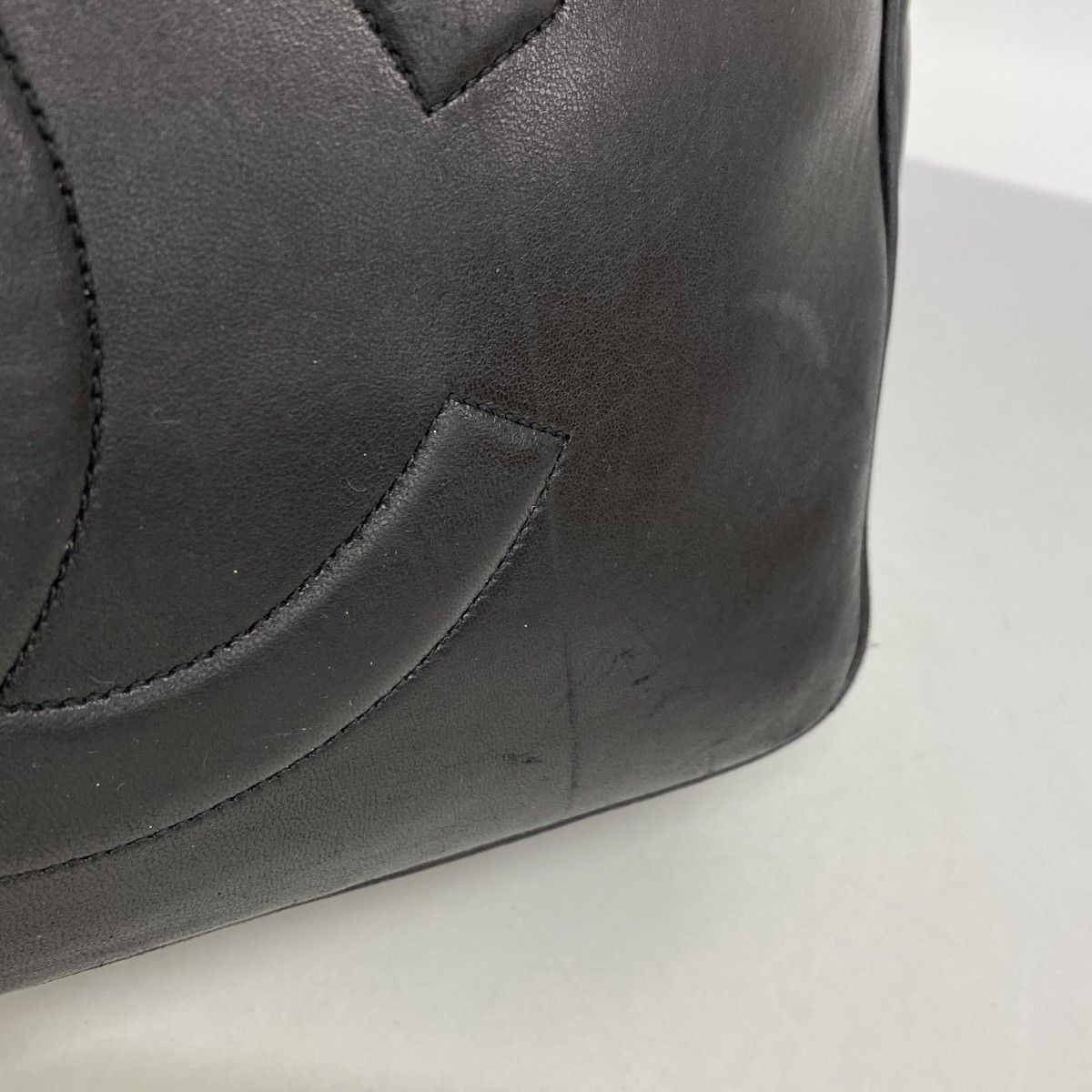 Chanel Chain Tote Lambskin Black Gold — view 7