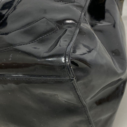 Chanel Shoulder Bag Patent Leather Black Gold — view 7