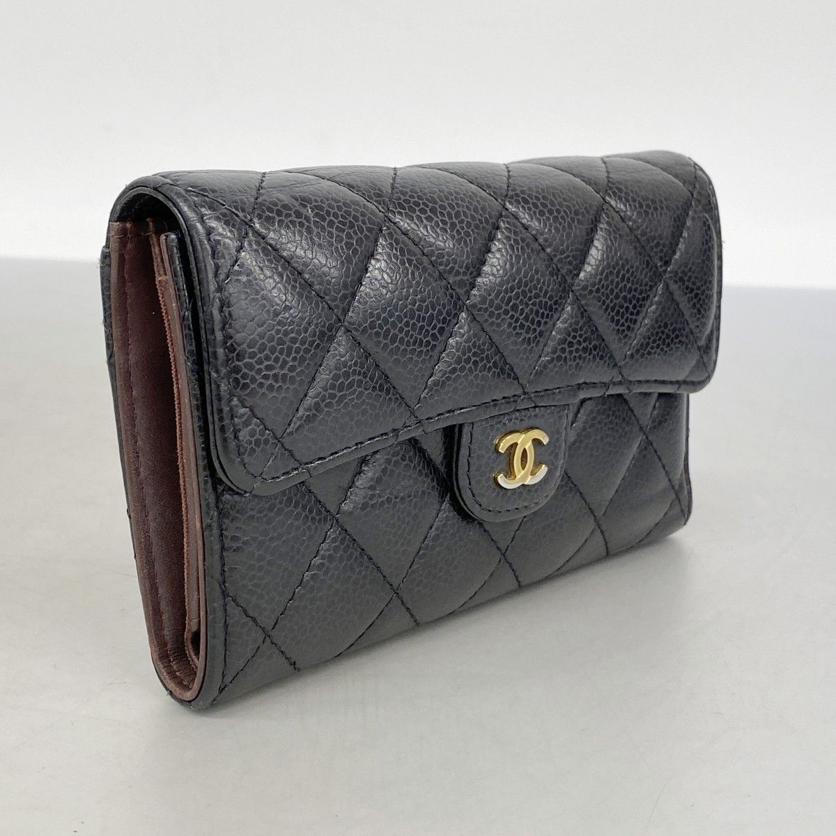 Chanel Trifold Wallet Quilted Caviar Leather Black Gold — view 2