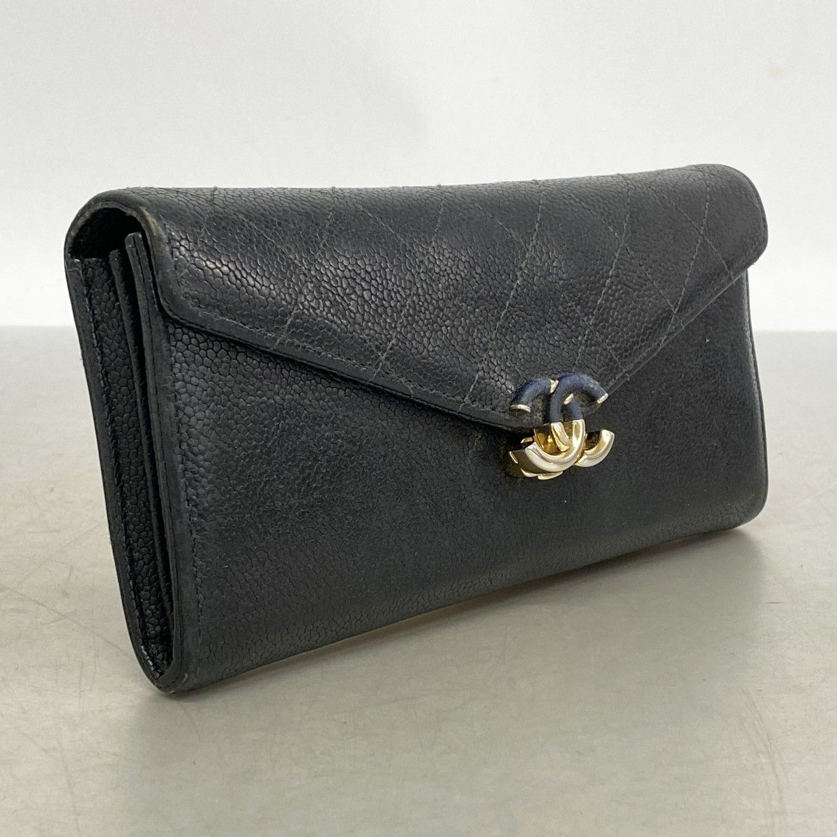 Chanel Wallet Quilted Caviar Leather Black Gold — view 2