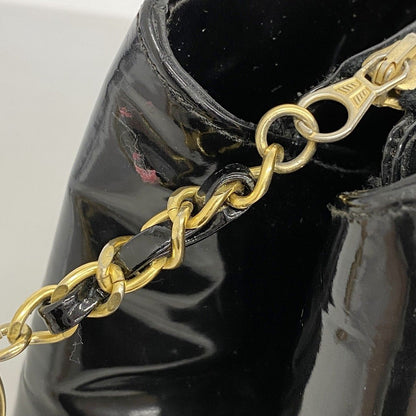 Chanel Shoulder Bag Patent Leather Black Gold — view 8