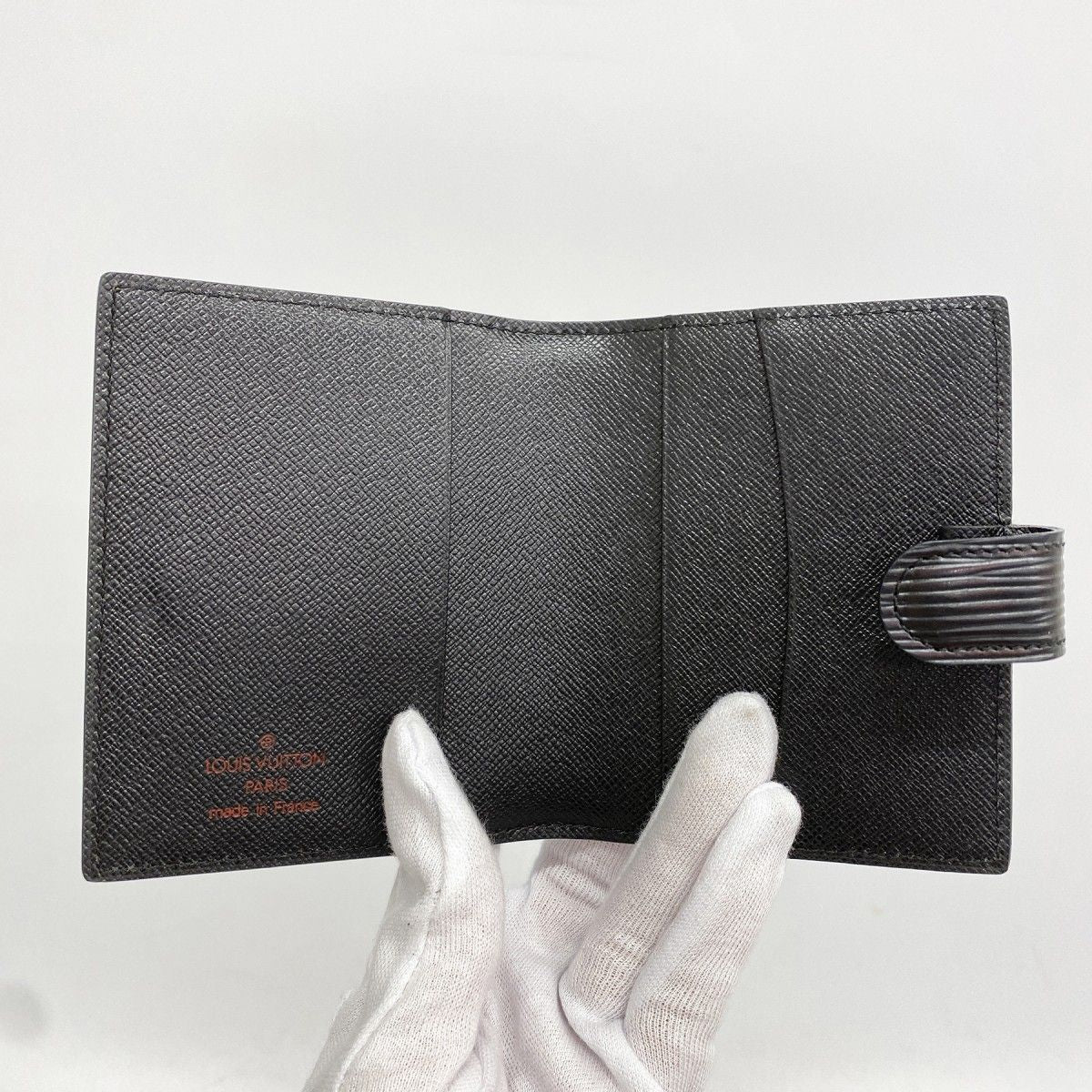 Louis Vuitton Notebook Cover Epi Agenda Mini Noir — view 3