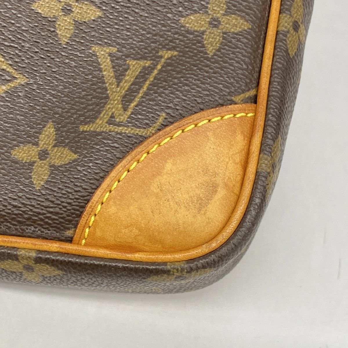 Louis Vuitton Shoulder Bag Monogram Danube Brown — view 6