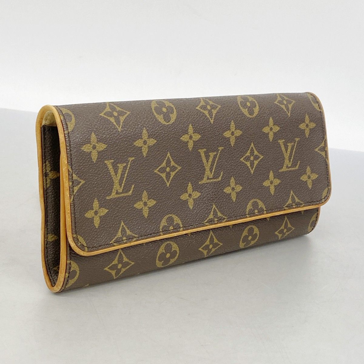 Louis Vuitton Shoulder Bag Monogram Pochette Twin GM Brown — view 2