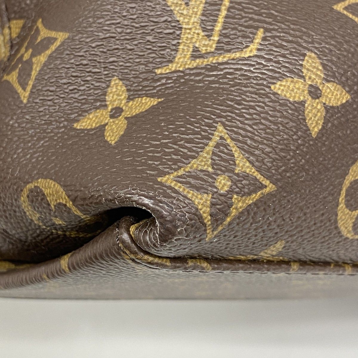 Louis Vuitton Handbag Monogram Tui Roulis Besace Marine Bordeaux 2-Way Bag — view 6