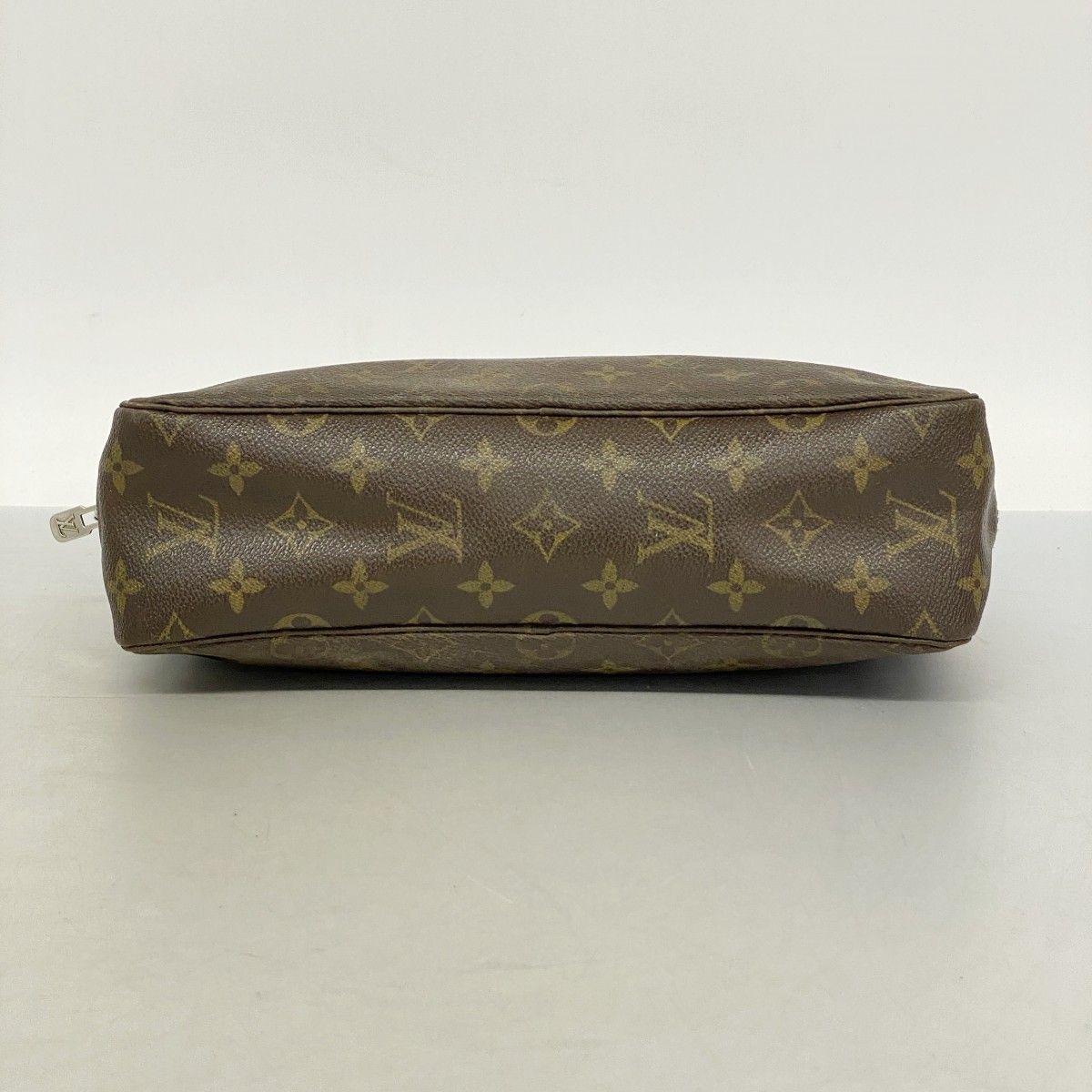 Louis Vuitton Pouch Monogram Trousse Toilet 28 Brown — view 3