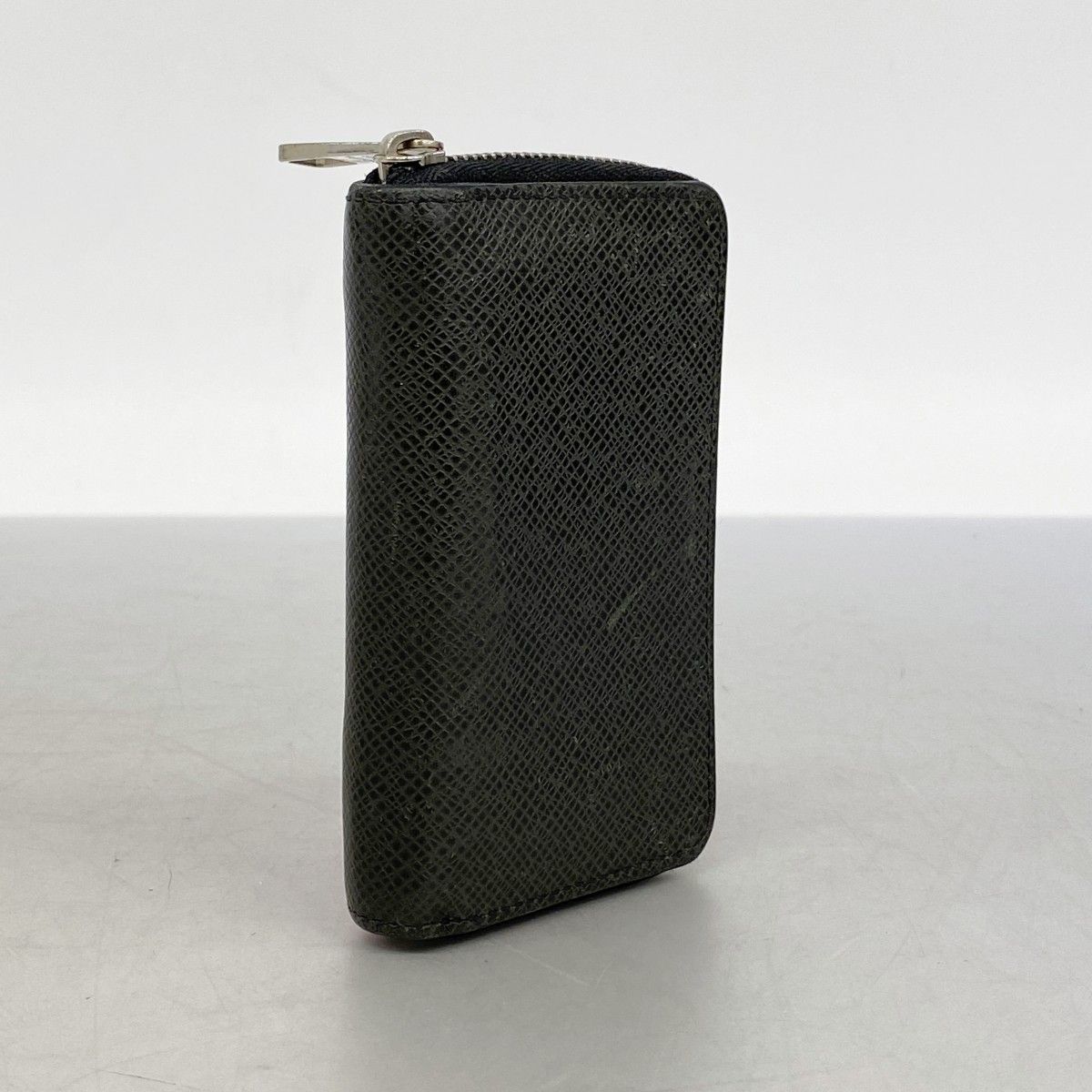 Louis Vuitton Coin Case Taiga Zippy Purse Ardoise — view 2