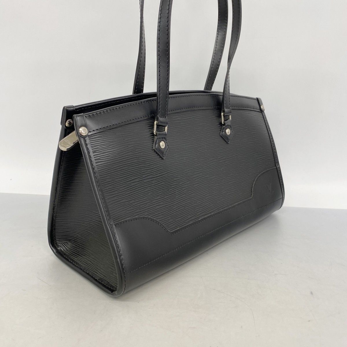 Louis Vuitton Handbag Epi Madeleine PM Noir — view 2
