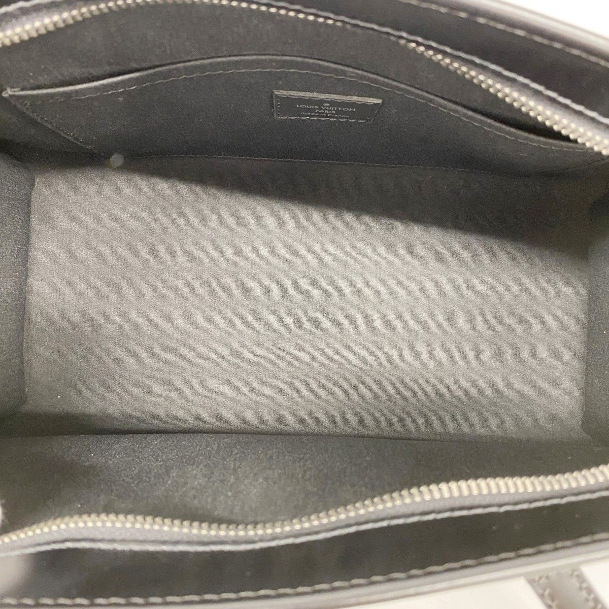 Louis Vuitton Handbag Epi Madeleine PM Noir — view 4