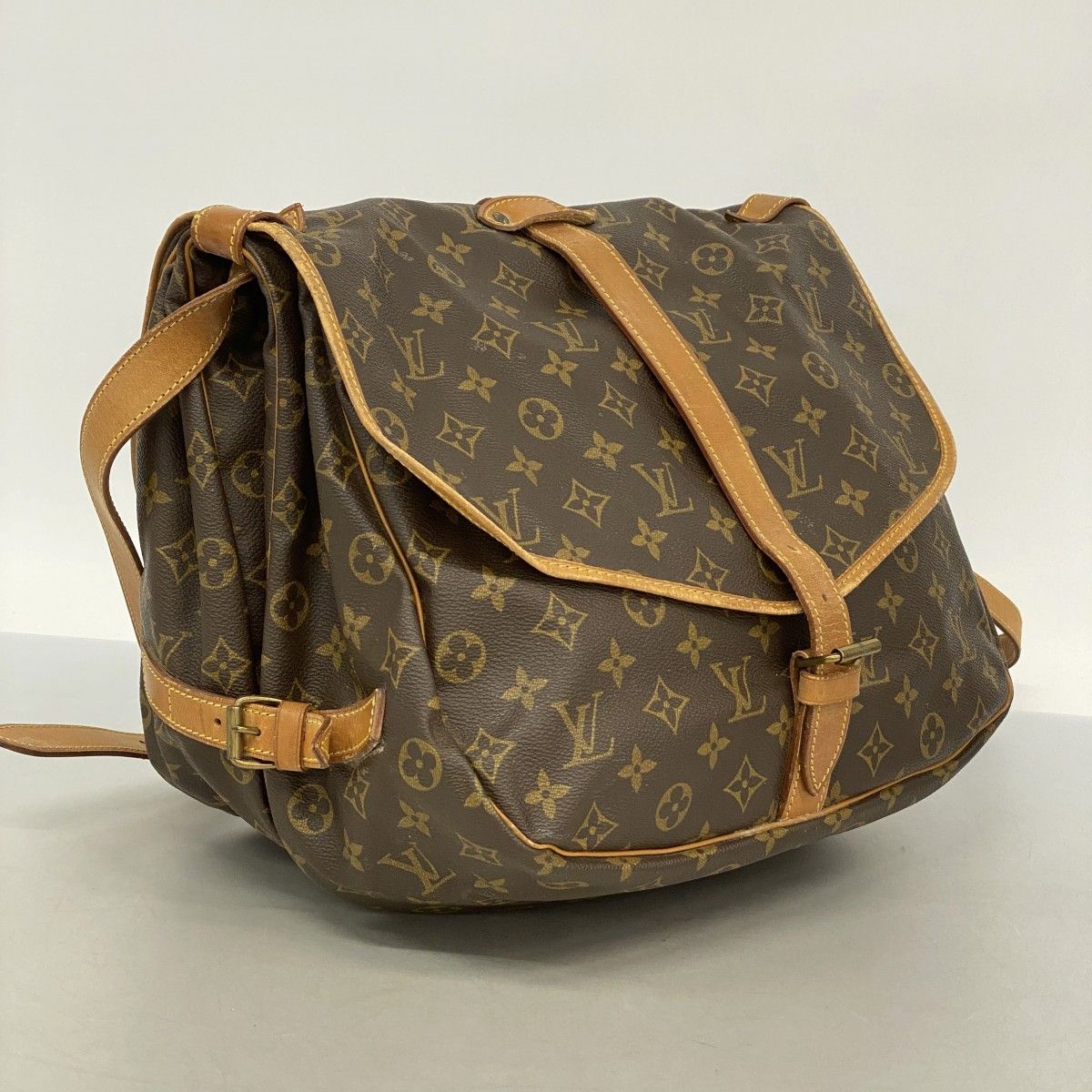 Louis Vuitton Shoulder Bag Monogram Saumur 35 Brown — view 2