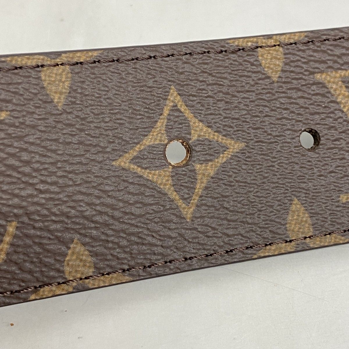 Louis Vuitton Belt Monogram LV Initial 40 mm Reversible Brown Black — view 4