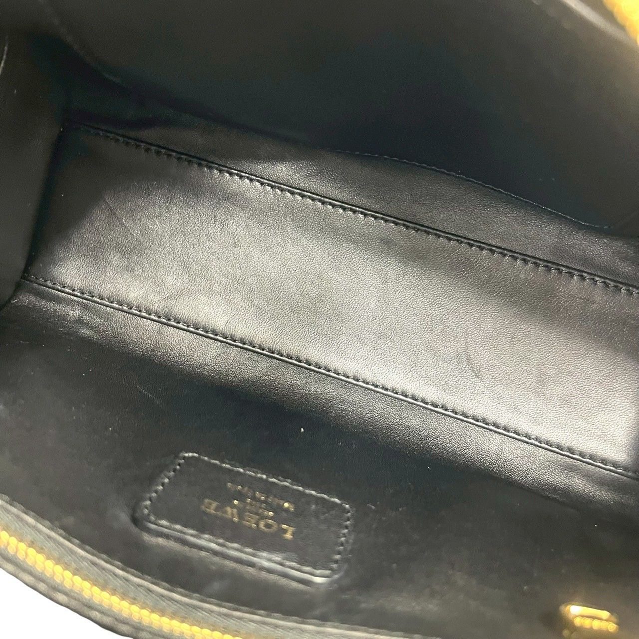 Loewe with Key Amazona 23 Anagram Logo Leather 2-Way Mini Boston Bag Black — view 9
