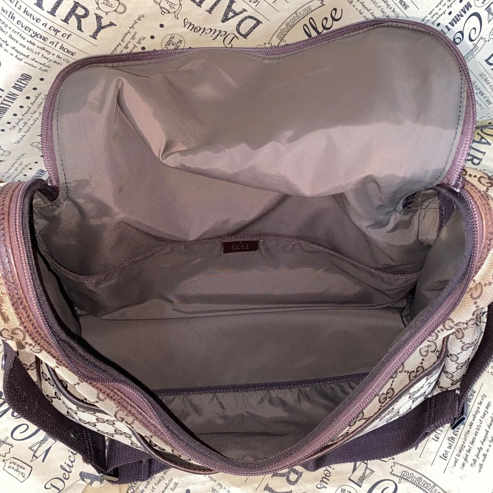 Gucci GG Canvas Mother's Bag — view 9