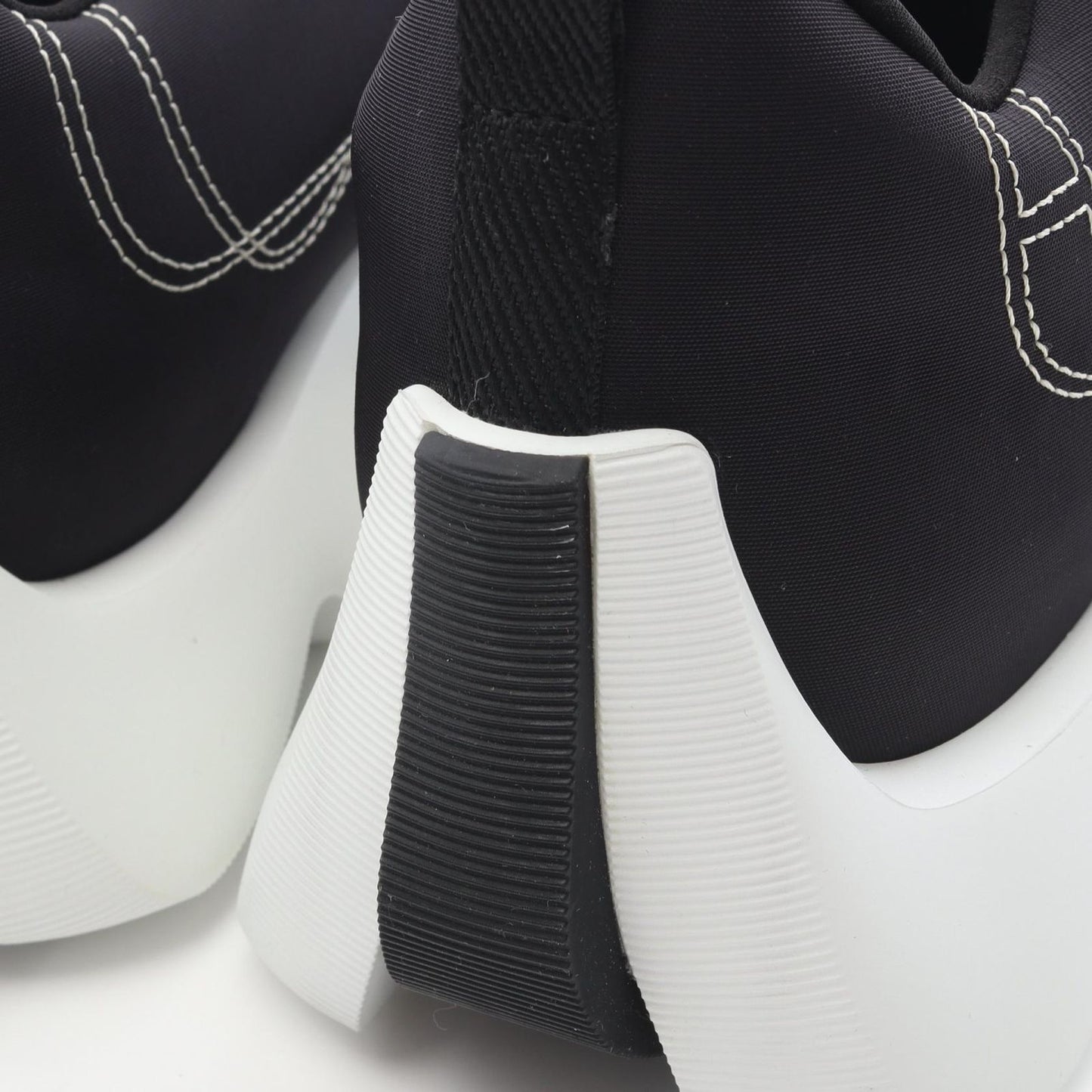 Hermes Sneakers Envor Suede — view 9