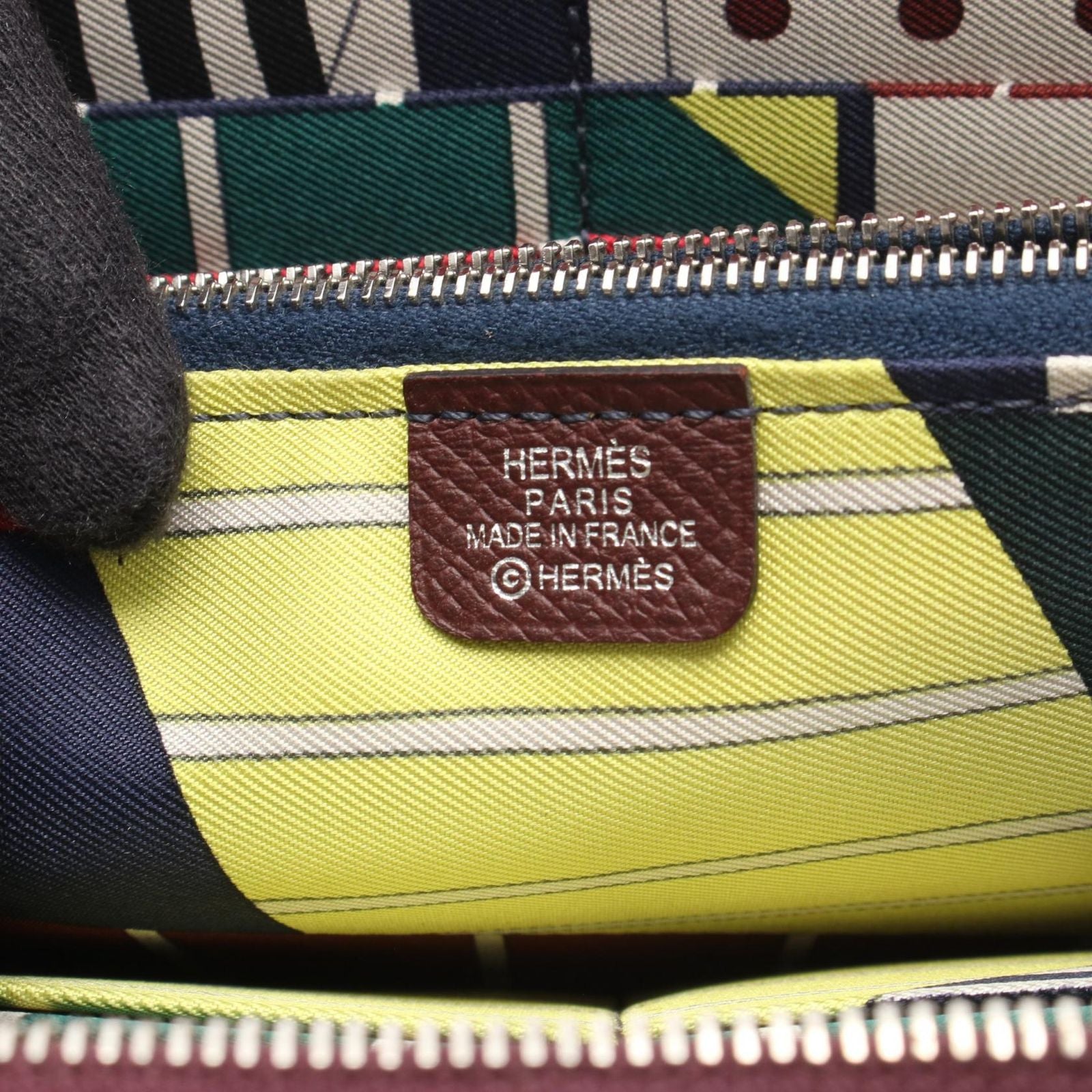 Hermes Round Wallet Azap Long Silk in Rouge Ash Leather Long — view 5