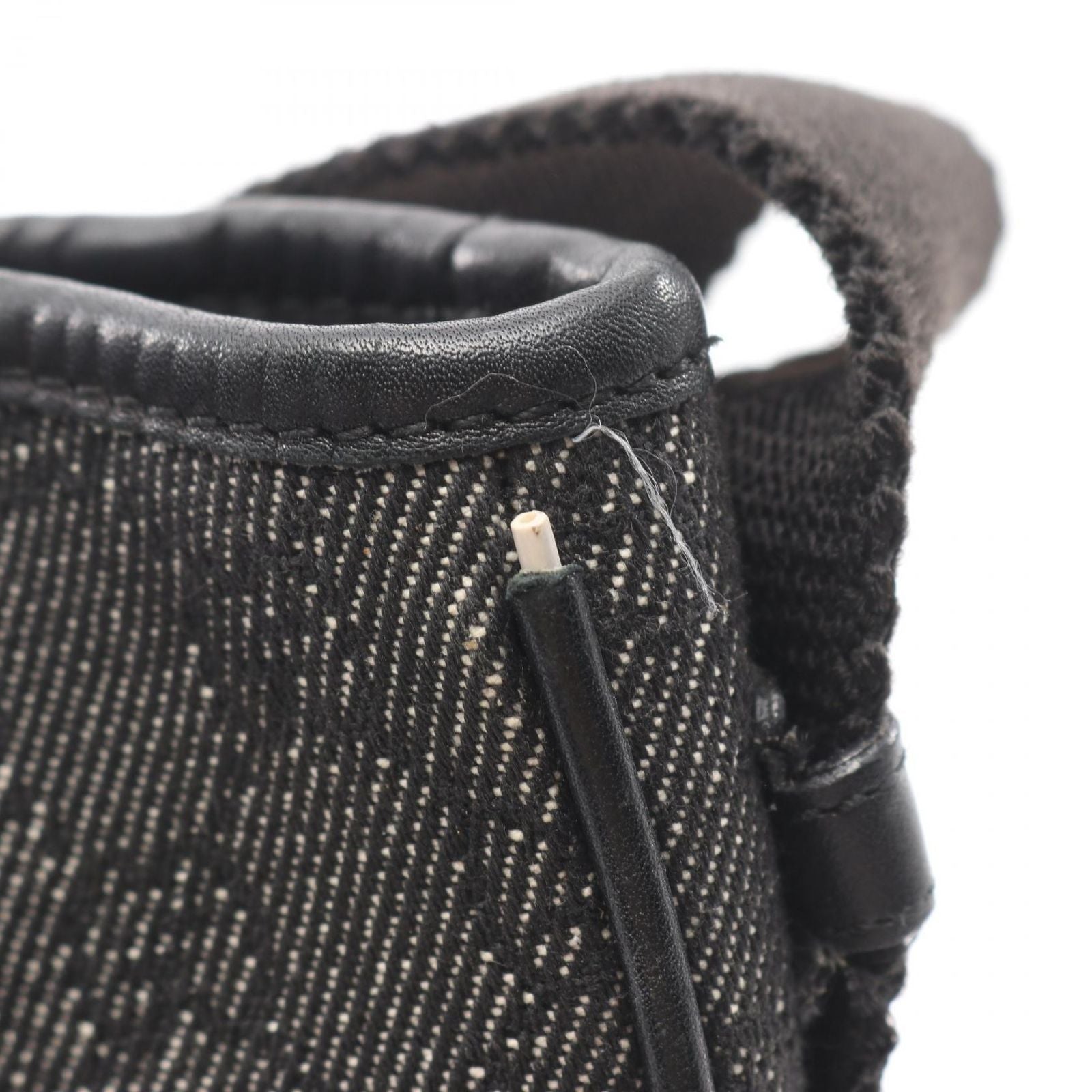 Gucci Shoulder Bag GG Pattern Black Canvas Leather — view 7