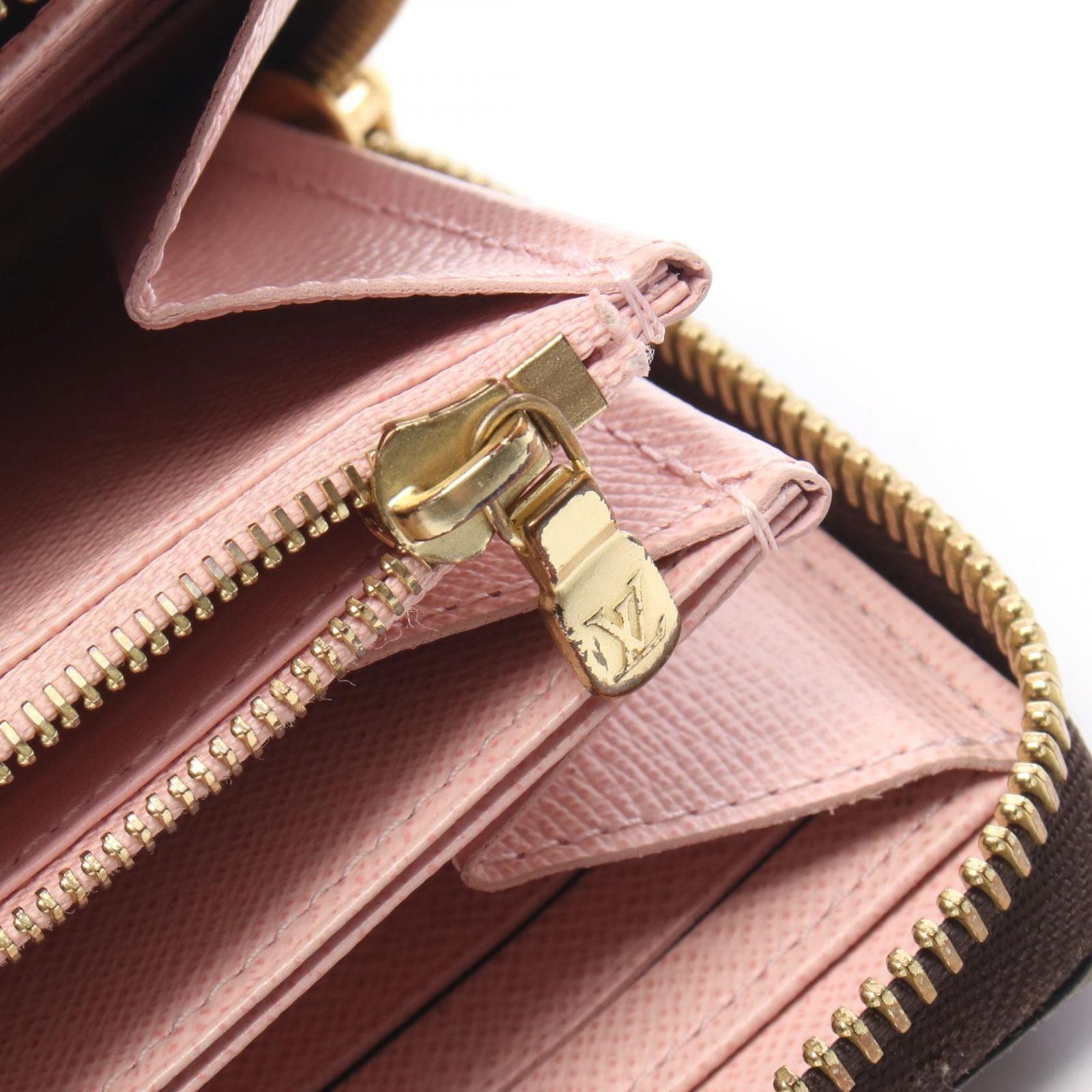 Louis Vuitton Round Wallet Zippy Rose Ballerine Canvas — view 7