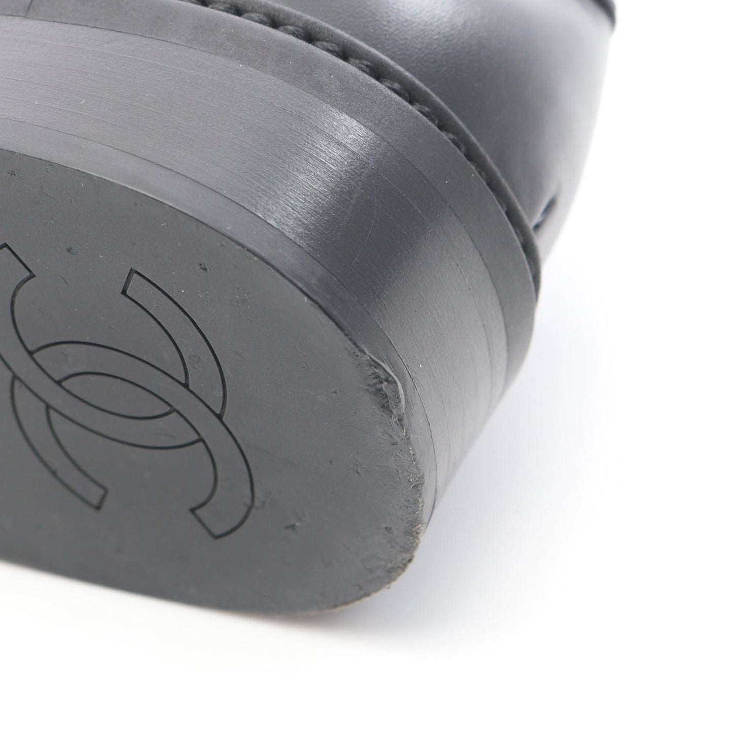 Chanel Loafers CC Logo Turnlock Black Leather — view 7