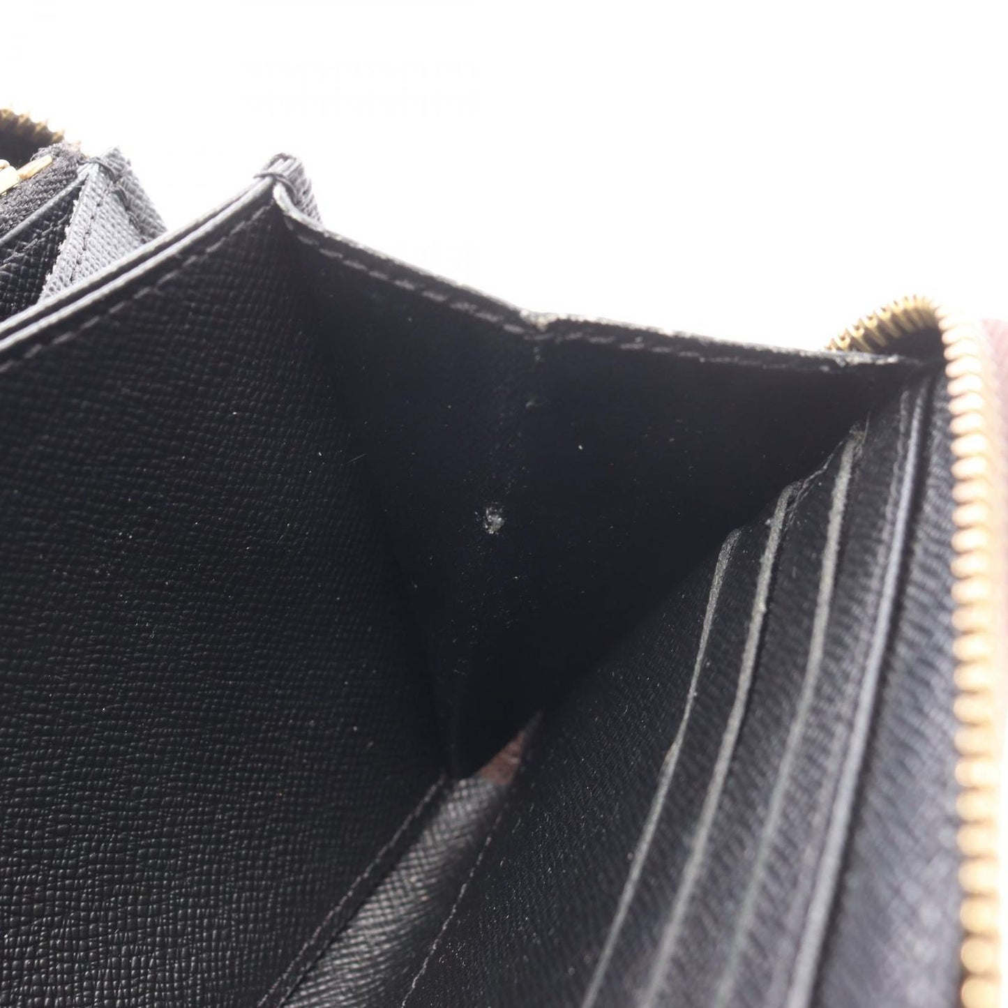 Louis Vuitton Round Wallet Zippy Leather — view 9