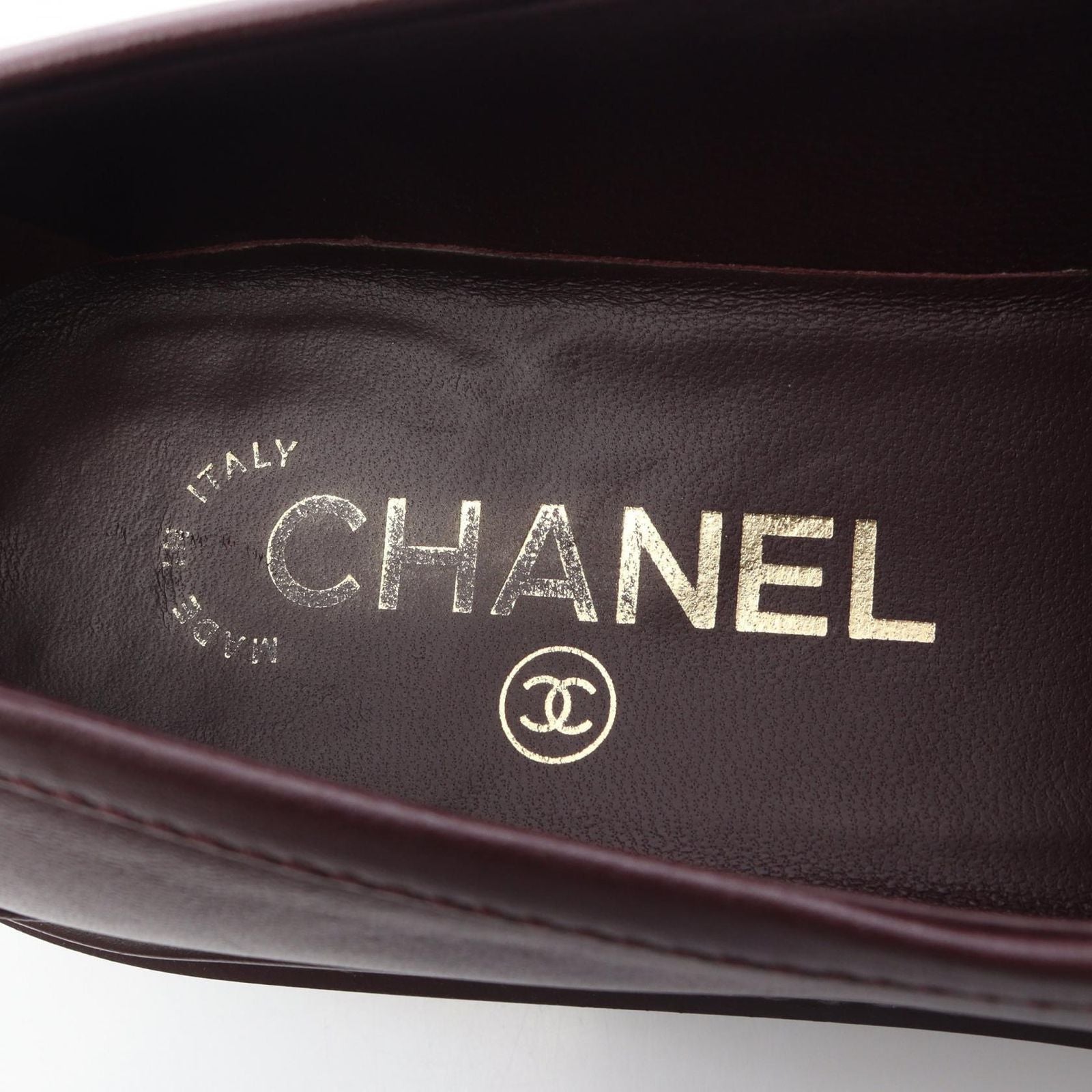 Chanel Loafers Quilted Leather — view 5