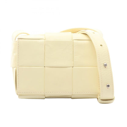 Bottega Veneta Shoulder Bag Maxi Intrecciato Cassette Light Yellow Leather