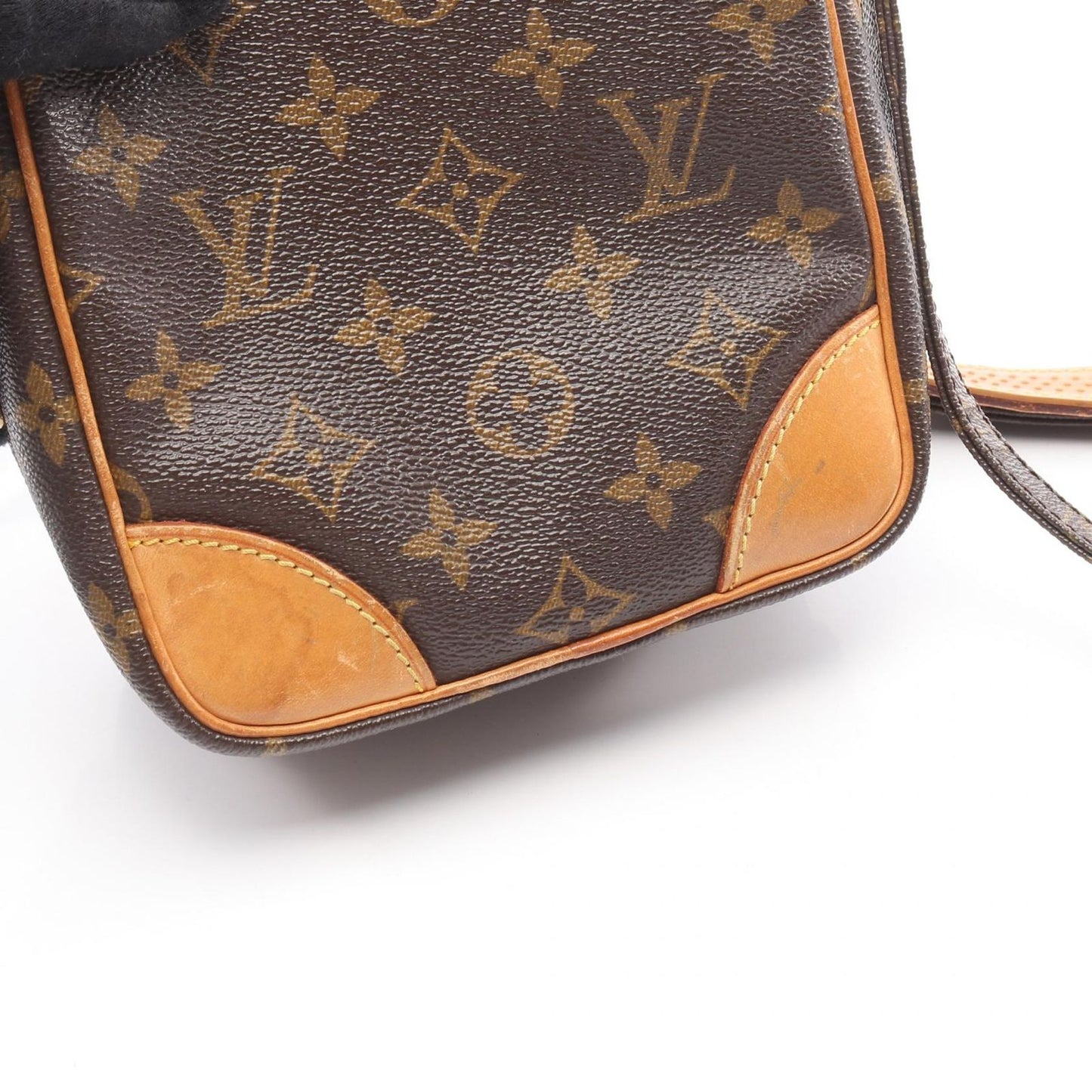 Louis Vuitton Shoulder Bag Amazon Canvas Leather — view 8