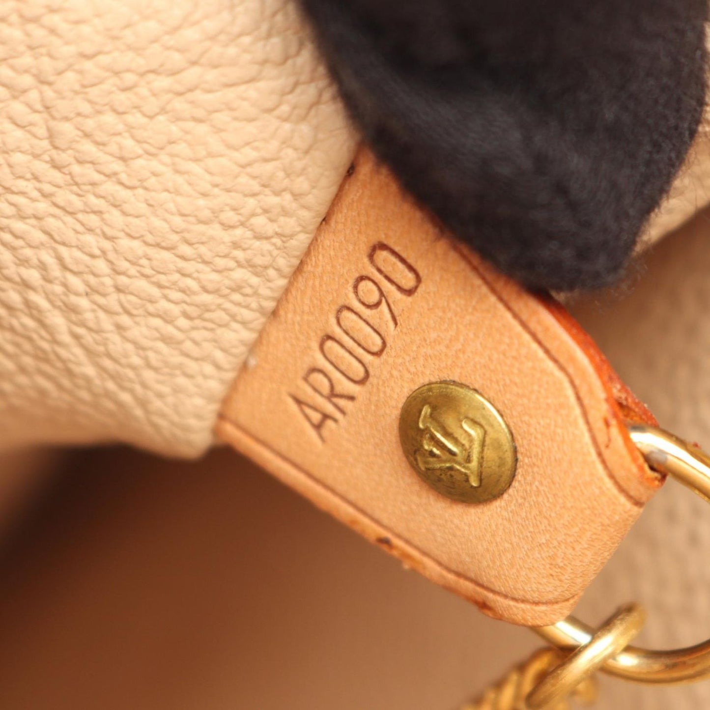 Louis Vuitton Shoulder Bag Bucket GM Canvas Leather — view 5