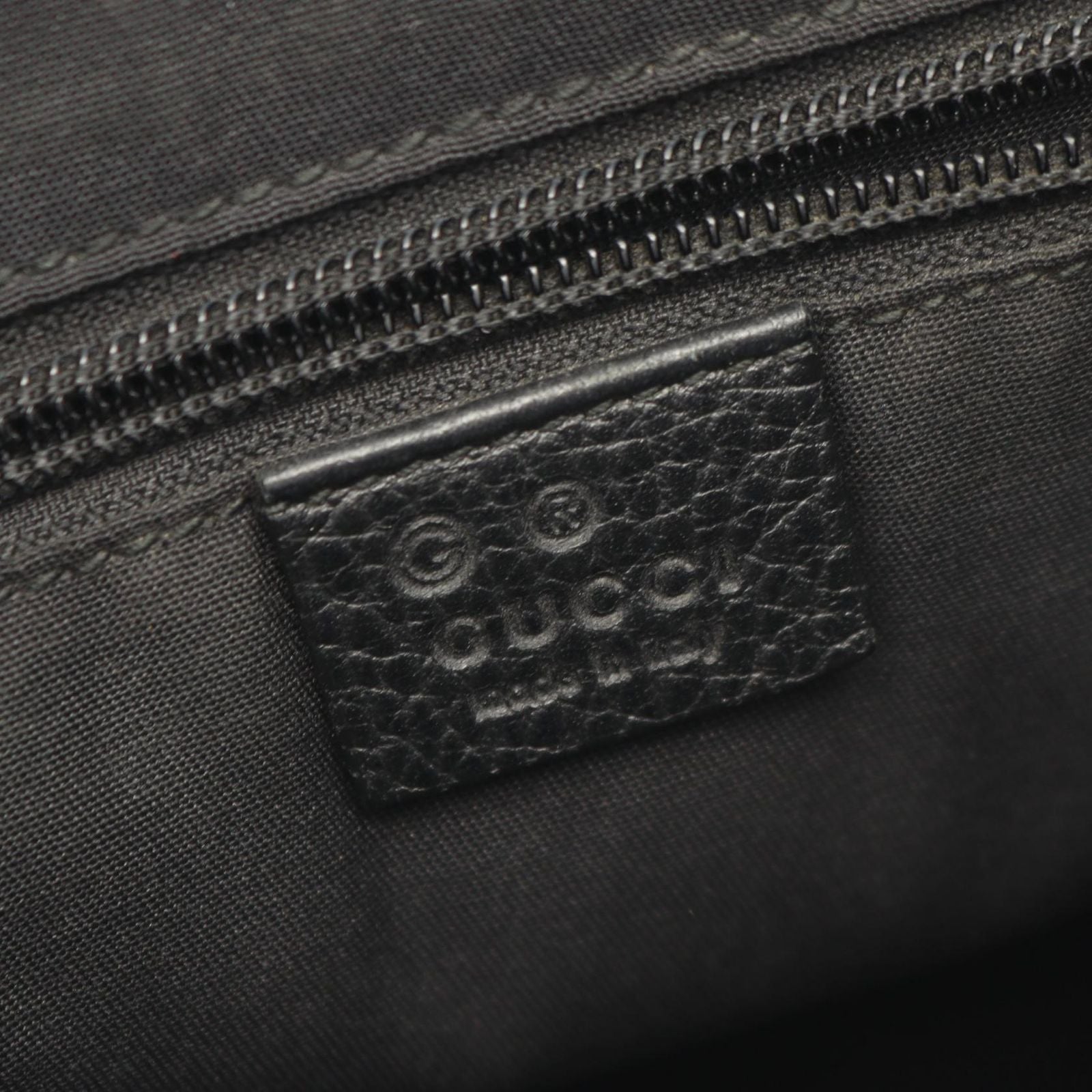 Gucci Shoulder Bag GG Pattern Black Nylon Leather — view 4