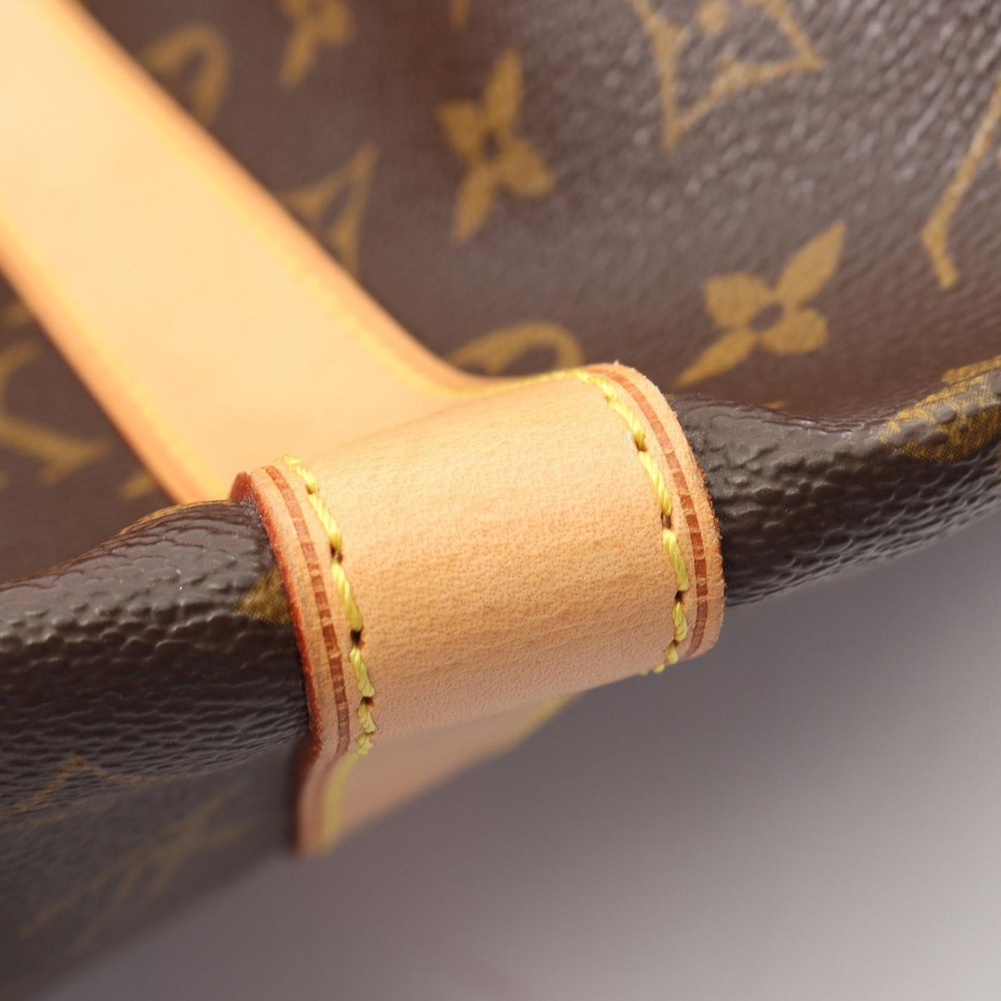 Louis Vuitton Boston Bag Keepall 50 Canvas Leather — view 7