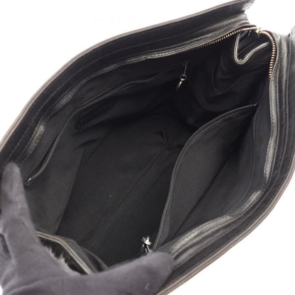 Chanel Shoulder Bag CC Logo Black Lambskin CC Chain — view 3