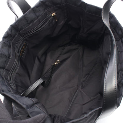 Chanel Tote New Travel Line MM Black Leather New MM — view 3