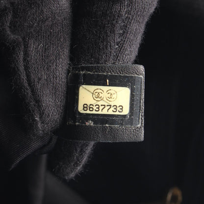 Chanel Tote New Travel Line MM Black Leather New MM — view 5