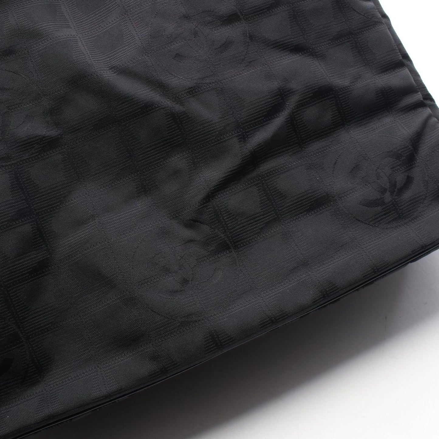 Chanel Tote New Travel Line MM Black Leather New MM — view 8