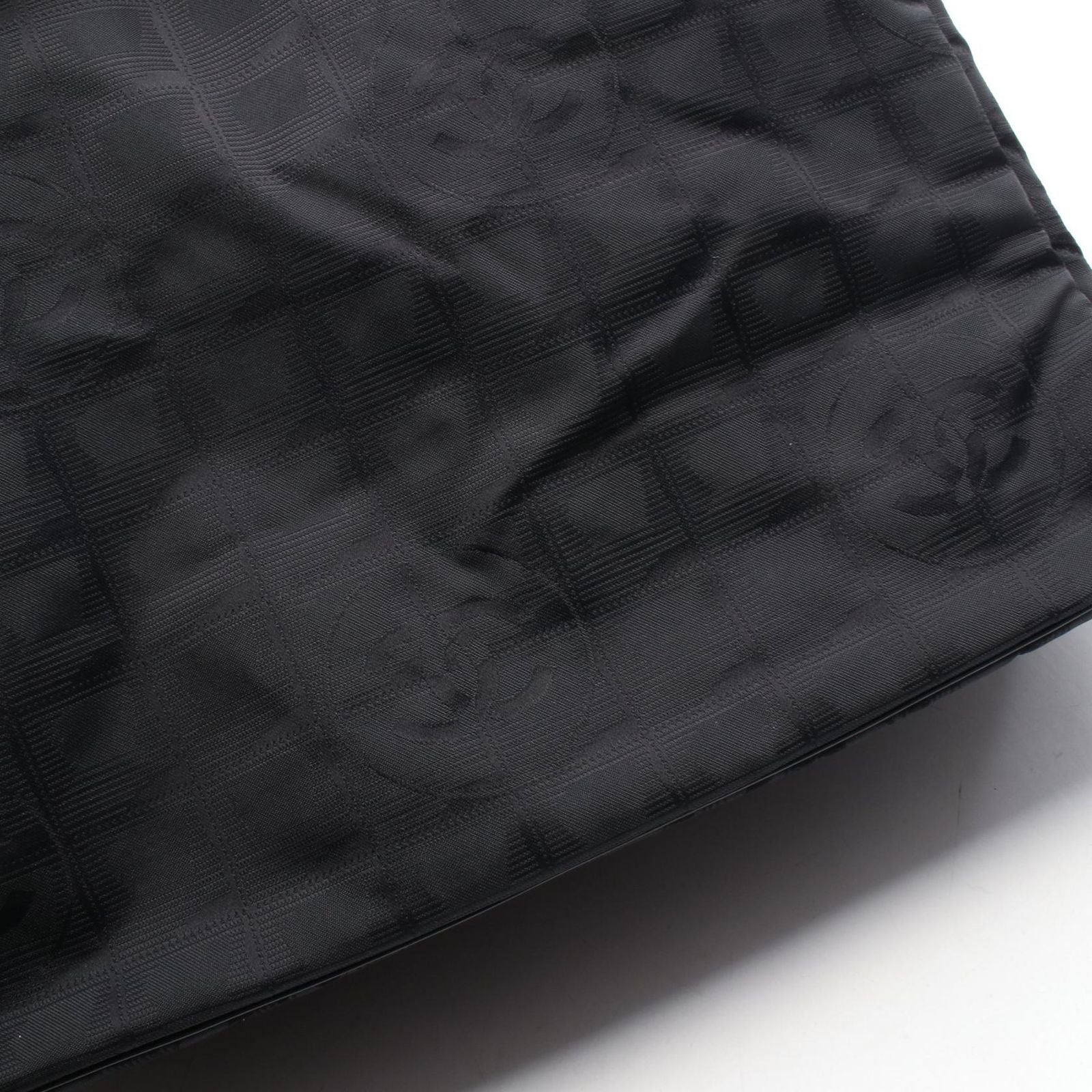 Chanel Tote New Travel Line MM Black Leather New MM — view 8