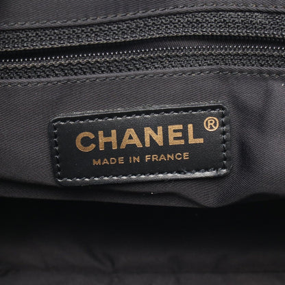 Chanel Tote New Travel Line PM Black Leather — view 4