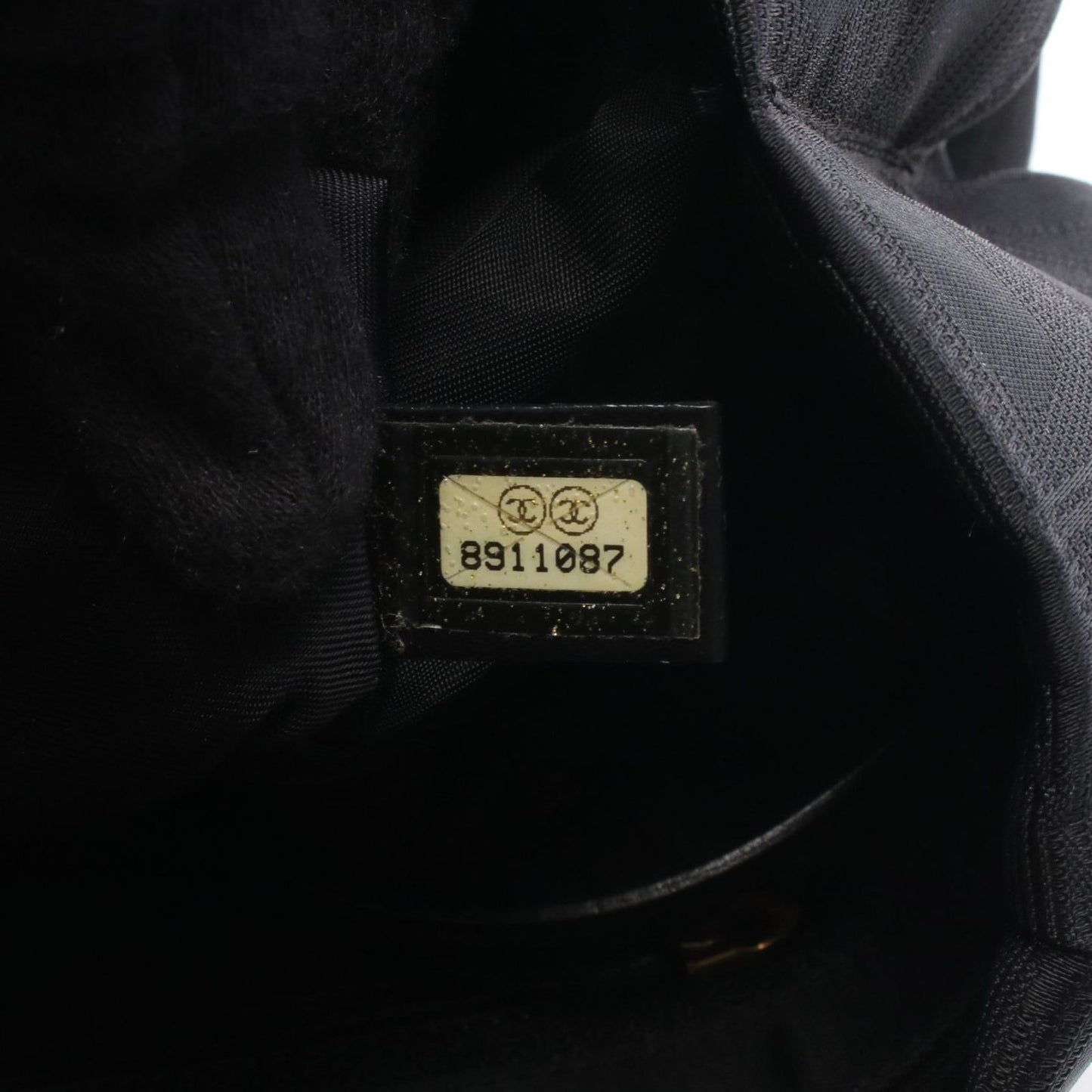 Chanel Tote New Travel Line PM Black Leather — view 5